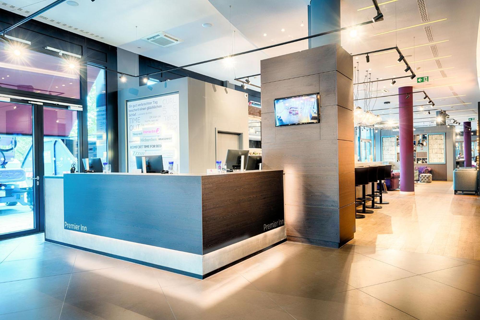 Premier Inn Heilbronn City Centre Екстер'єр фото